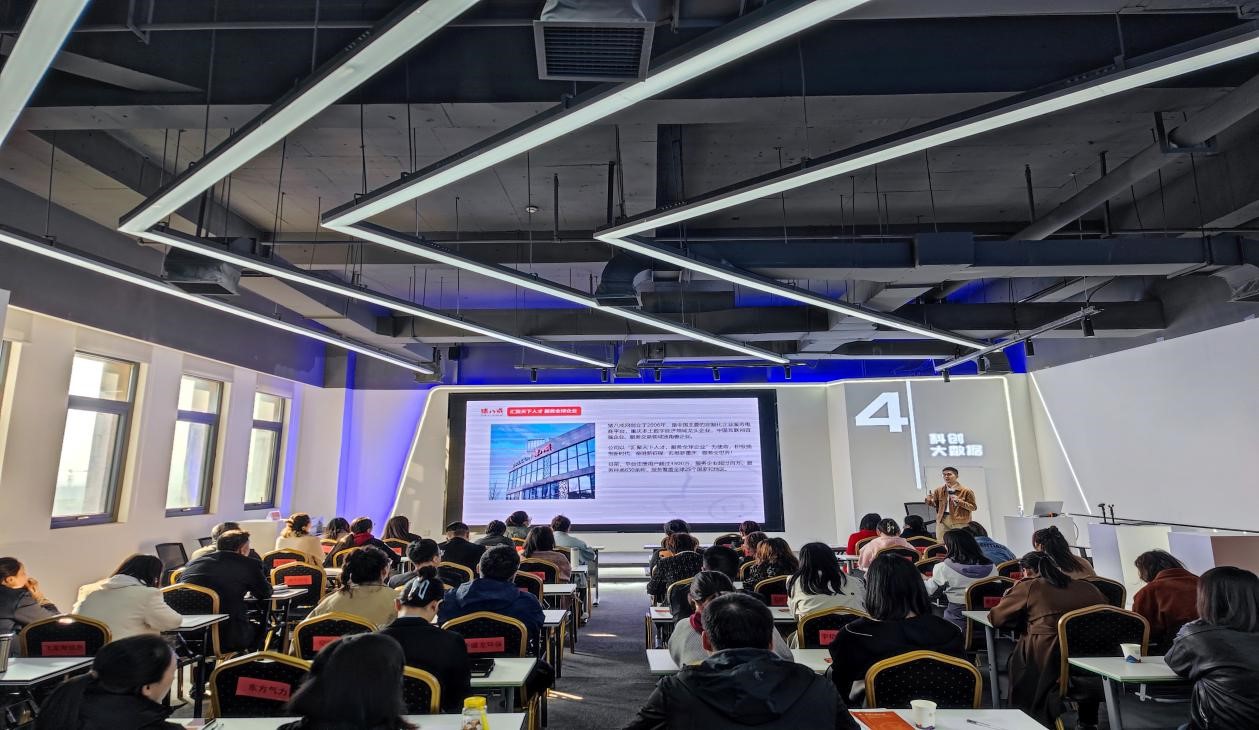 图片还在审核中...