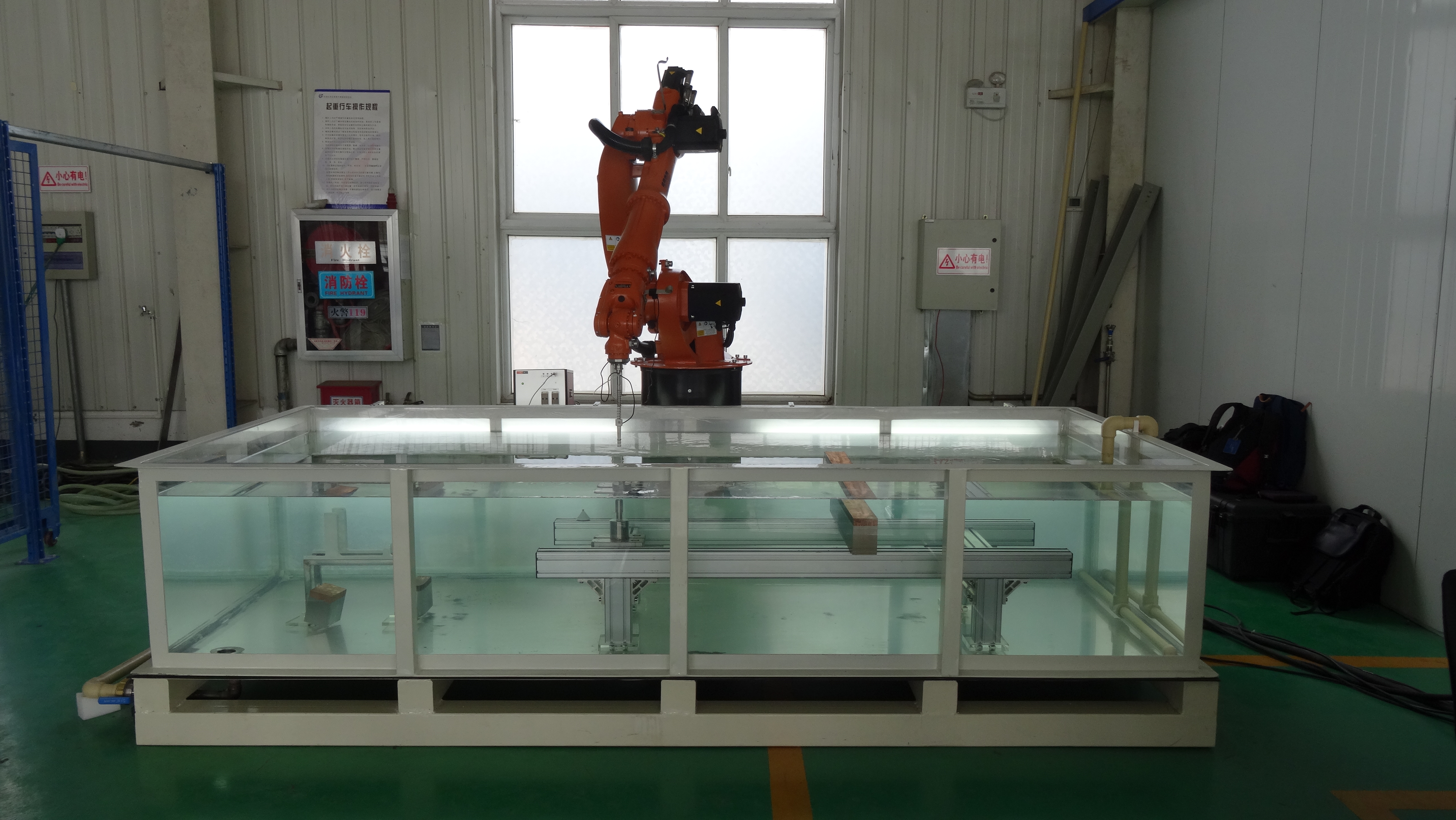 自动化水浸相控阵检测系统